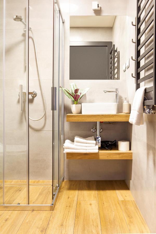H&G Boutique Apartments Oswiecim Ngoại thất bức ảnh