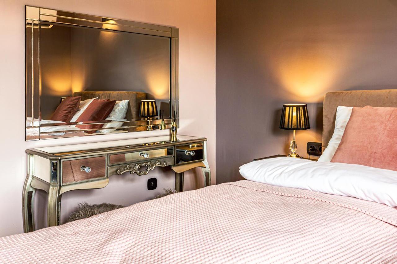H&G Boutique Apartments Oswiecim Ngoại thất bức ảnh